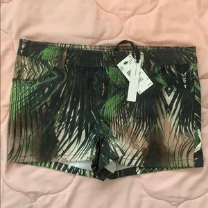 NWT Women’s Buffalo David Bitton Shorts Size 26